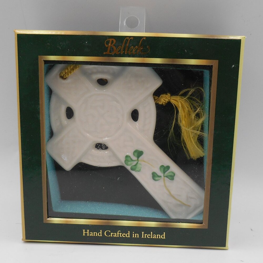 BELLEEK MADE IN IRELAND ST. KIERAN'S CROSS ORNAMENT DECORATIVE HOLIDAY (1)